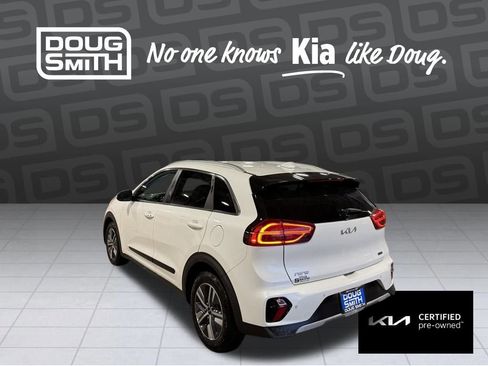 Certified 2022 Kia Niro EX Premium image 3