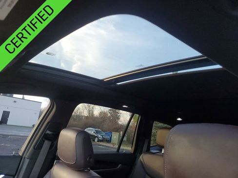 Certified 2022 Cadillac XT6 Premium Luxury image 20