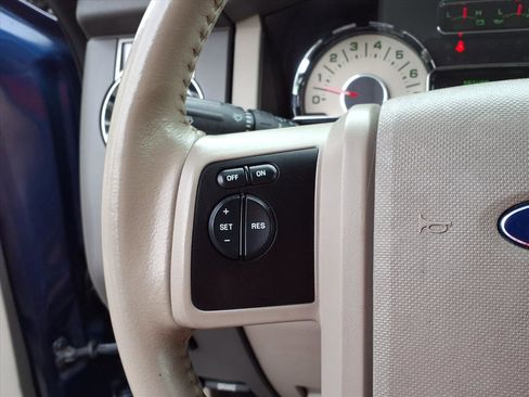 Used 2012 Ford Expedition EL XLT image 21