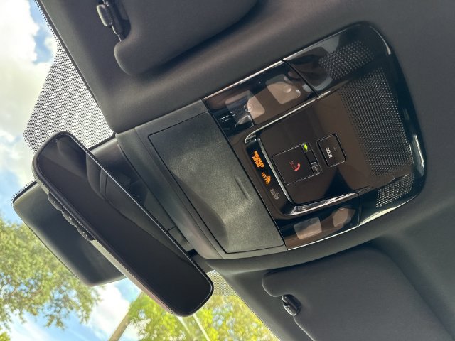 Certified 2025 Lexus RX 350 FWD w/ Accessory Package (K3) image 22