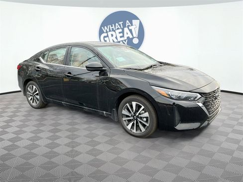 Certified 2025 Nissan Sentra SV w/ SV Premium Package image 1