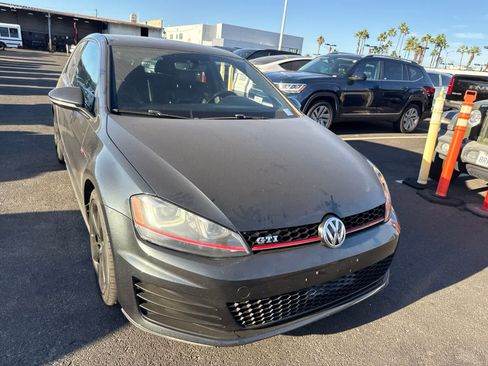 Used 2015 Volkswagen GTI SE w/ Lighting Package (SEL) FWD image 5