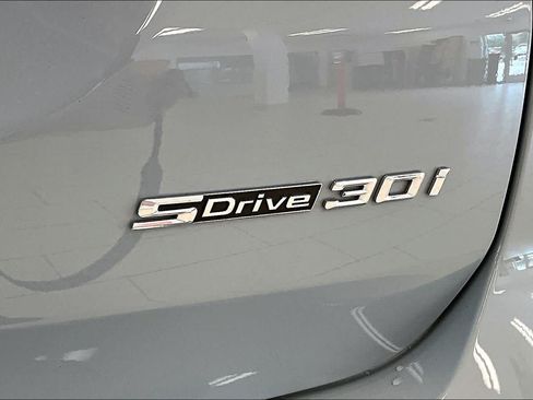 Used 2023 BMW X3 sDrive30i w/ M Sport Package RWD image 9