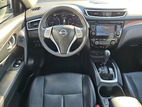 Used 2016 Nissan Rogue SL w/ SL Premium Package image 11
