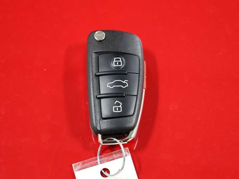 Used 2020 Audi Q3 2.0T Premium Plus w/ Premium Plus Package image 41