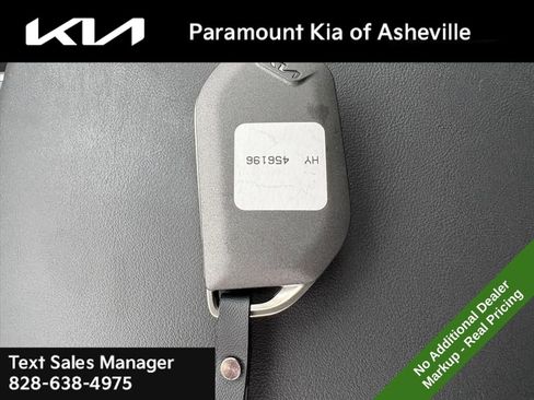 New 2026 Kia Sorento LX FWD image 28