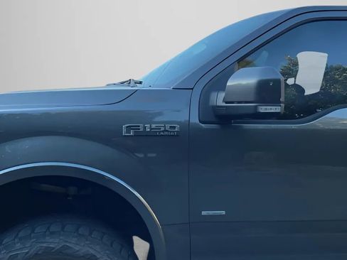 Used 2015 Ford F150 Lariat image 23