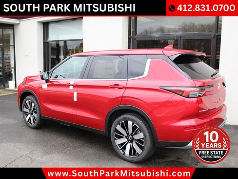 New 2026 Mitsubishi Outlander SE image 6