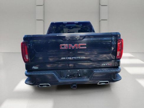 Used 2023 GMC Sierra 1500 AT4 w/ AT4 Preferred Package AWD/4WD image 5