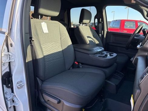 New 2026 RAM 2500 Warlock AWD/4WD image 13