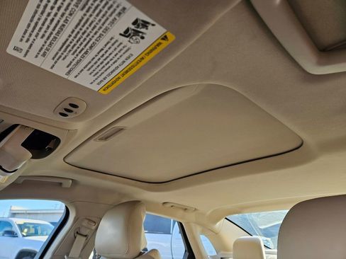 Used 2017 Lincoln MKZ Select w/ Select Plus Package image 18