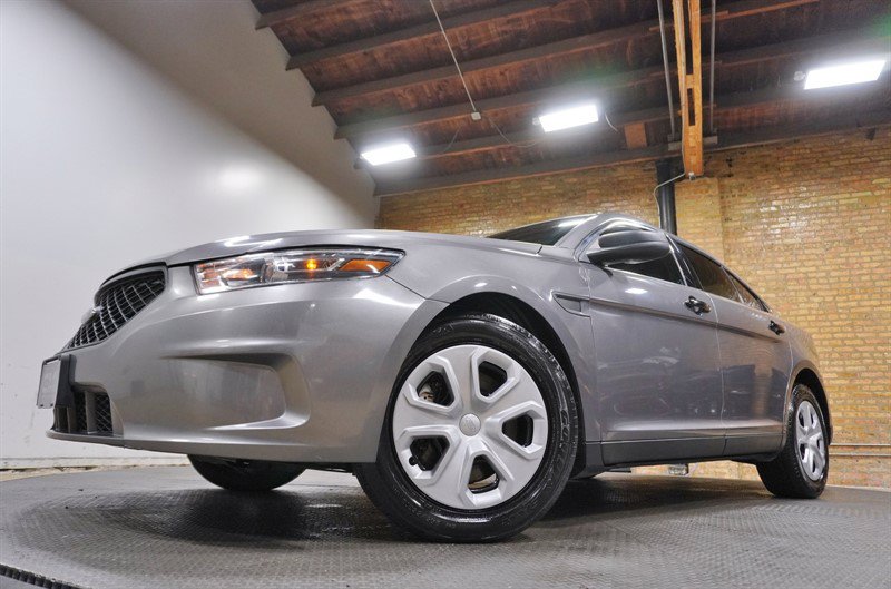 Used 2017 Ford Taurus Police Interceptor FWD image 3