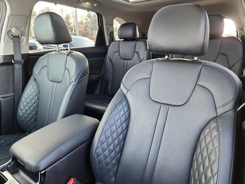 Used 2023 Kia Sorento SX image 22