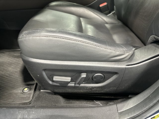 Used 2023 MAZDA CX-30 2.5 Turbo w/ Premium Package AWD/4WD image 18