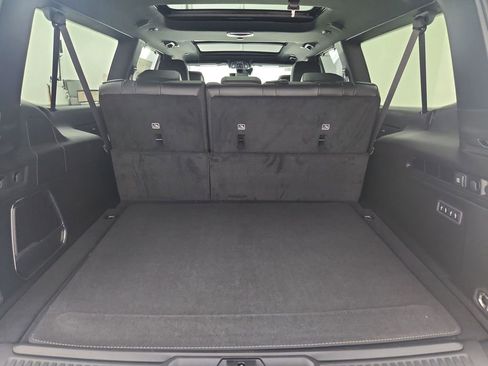 New 2026 Jeep Grand Wagoneer L Limited image 32