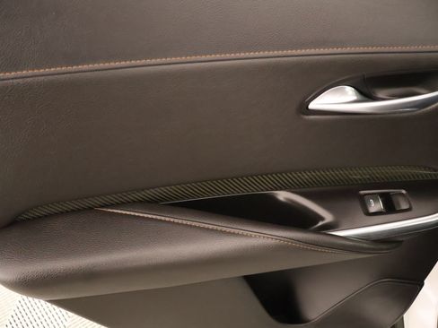 Used 2019 Cadillac XT4 Sport FWD image 17