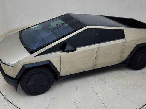Used 2024 Tesla Cybertruck Cyberbeast image 71