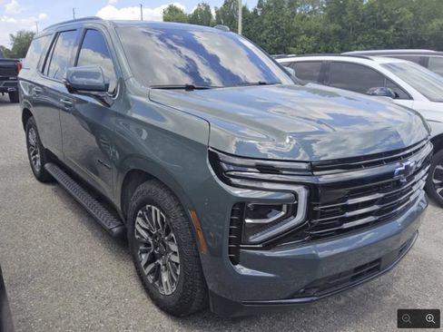 Used 2025 Chevrolet Tahoe RST w/ RST Capability Package AWD/4WD image 3