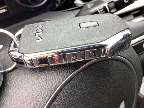 Used 2023 Kia K5 GT-Line image 27