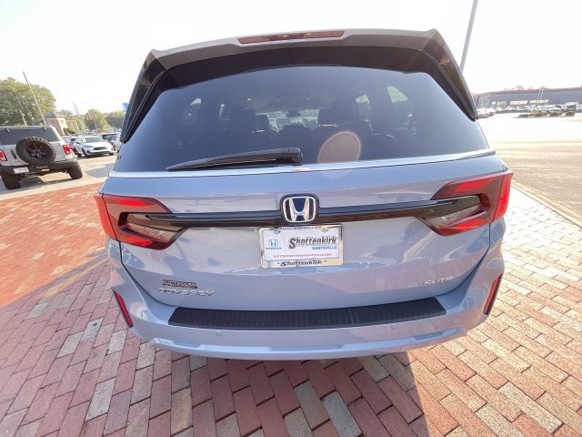 Certified 2025 Honda Odyssey Elite image 33