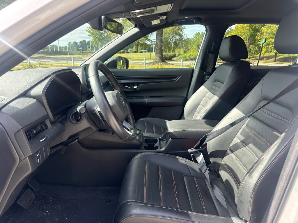 Certified 2025 Honda CR-V Sport-L image 13