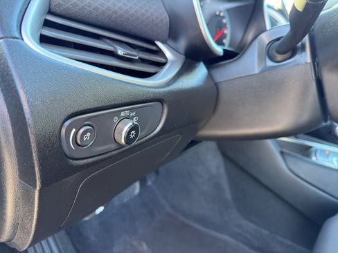 Used 2024 Chevrolet Malibu LT image 14