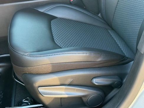 New 2026 Jeep Compass Latitude image 20