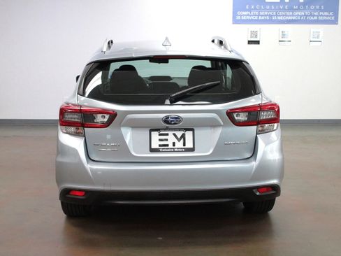 Used 2022 Subaru Impreza 2.0i Premium image 7