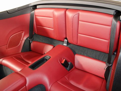 Used 2017 Porsche 911 Carrera 4S image 38