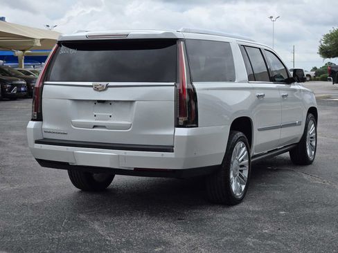 Used 2019 Cadillac Escalade ESV Platinum AWD/4WD image 7