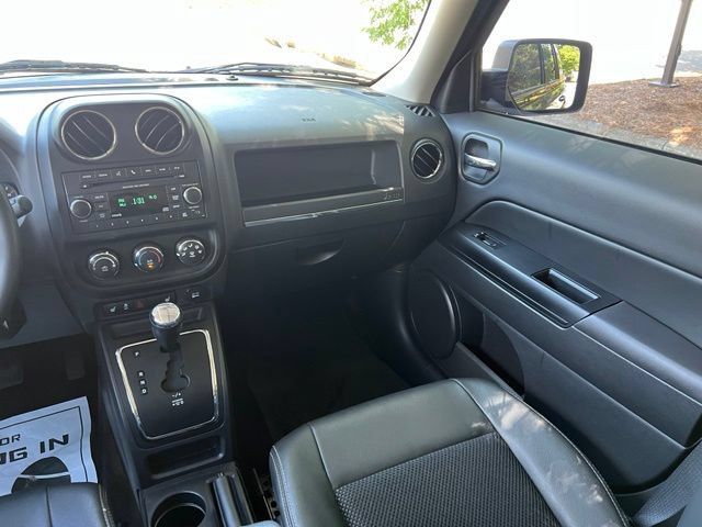 Used 2017 Jeep Patriot Sport w/ Power Value Group FWD image 26