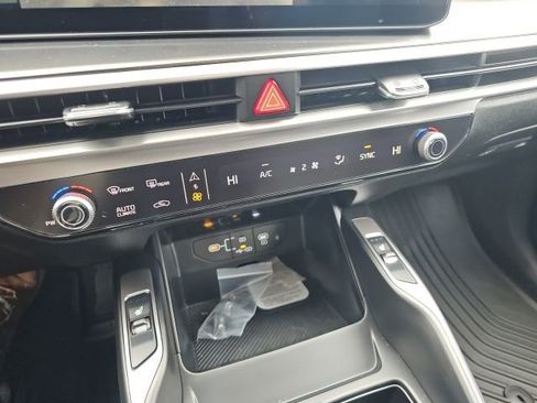 New 2026 Kia Sorento S image 16