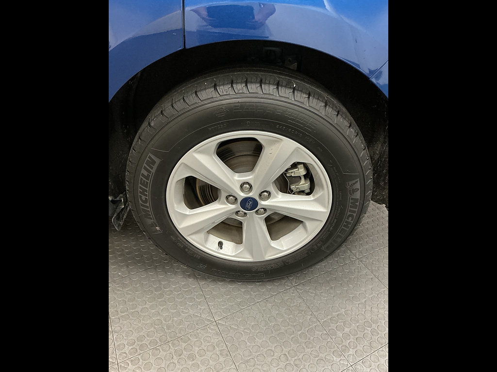 Used 2022 Ford Edge SE AWD/4WD image 38