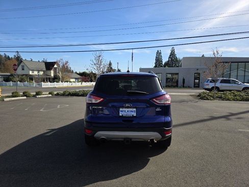 Used 2015 Ford Escape SE w/ Equipment Group 201A AWD/4WD image 6