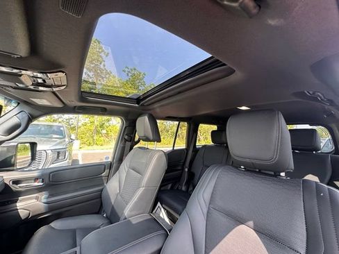 Used 2026 Toyota Land Cruiser w/ Premium Package AWD/4WD image 27
