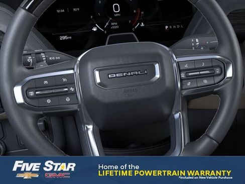 New 2026 GMC Yukon Denali Ultimate w/ LPO, Illumination Package AWD/4WD image 19