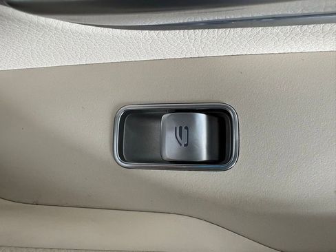 Used 2022 Mercedes-Benz GLE 350 4MATIC image 47