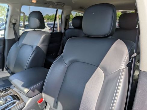 Used 2024 INFINITI QX80 Luxe AWD/4WD image 17