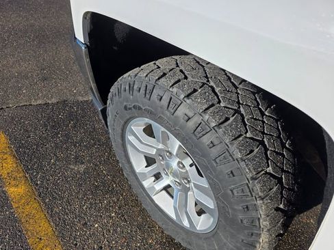 Used 2017 Chevrolet Silverado 1500 LT w/ All Star Edition image 16