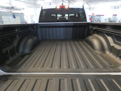 New 2026 RAM 1500 Laramie AWD/4WD image 6