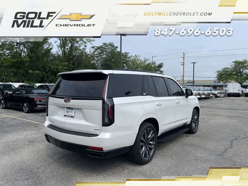 Certified 2024 Cadillac Escalade Sport Platinum w/ Heavy-Duty Trailer Package AWD/4WD image 7