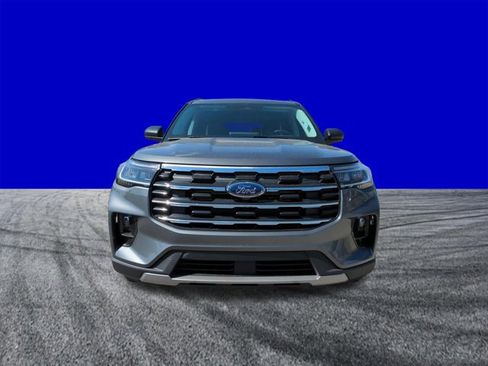 New 2026 Ford Explorer Active w/ Active Comfort Package image 9