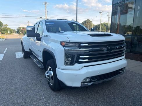 Used 2022 Chevrolet Silverado 3500 High Country AWD/4WD image 1