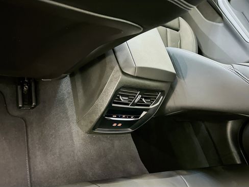 Used 2025 BMW 330i xDrive Sedan image 29