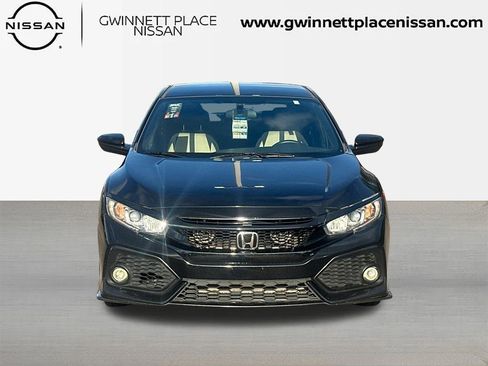 Used 2017 Honda Civic Sport image 2