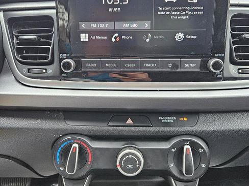 Used 2021 Kia Rio LX image 19