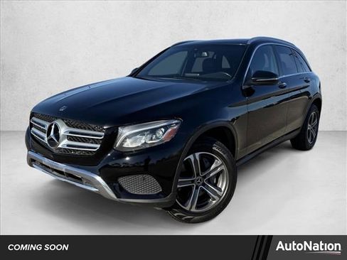 Used 2019 Mercedes-Benz GLC 300 4MATIC image 1