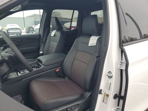 New 2026 Honda Ridgeline Black Edition image 19