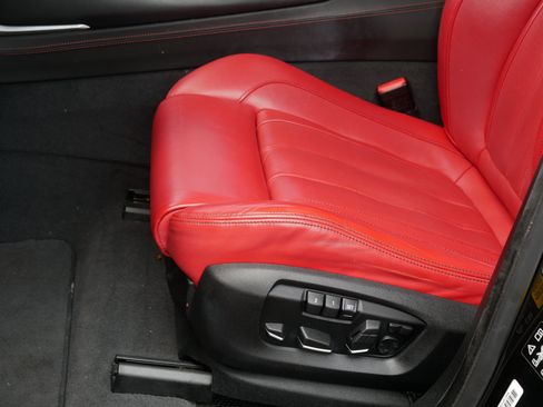 Used 2017 BMW X6 M AWD/4WD image 13