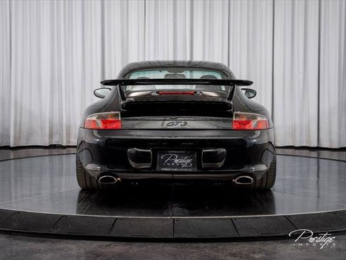 Used 2004 Porsche 911 GT3 RWD image 10